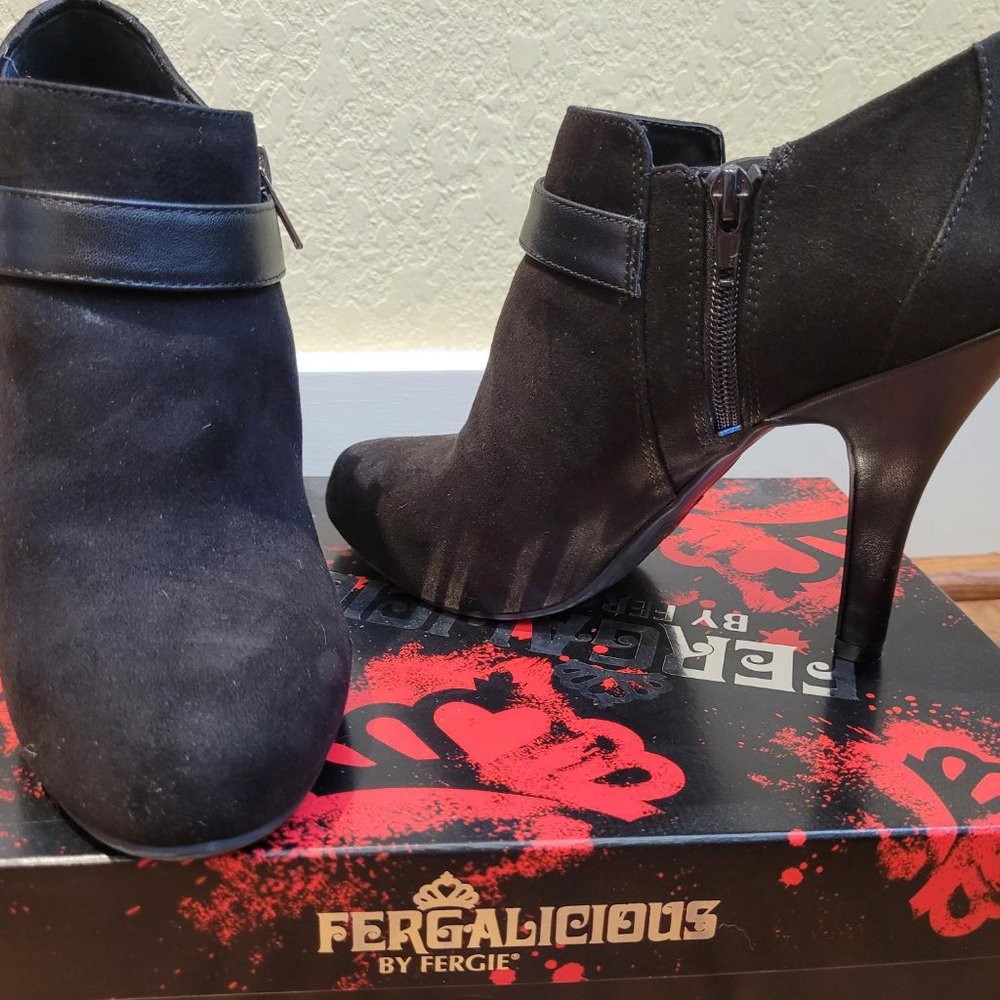 Fergalicious black suede zip up bootie shoes, size 8.5